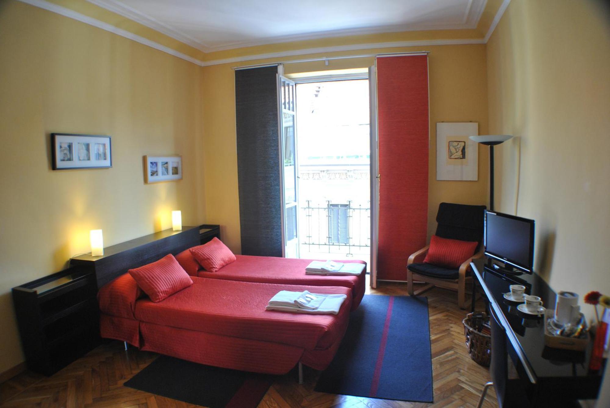 Alma Clara 3* Turin